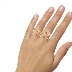 Brand New - Jessica Simpson Heart Ring Set Of 5. Great Gift and Stocking Stuffer